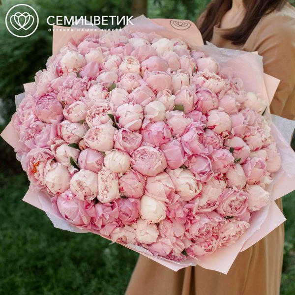 Букет из 101 розового пиона Premium