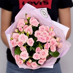 Букет из 15 розовых кустовых роз 40 см (Кения)