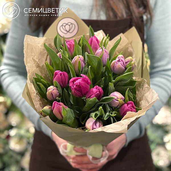 Букет из 15 пионовидных тюльпанов микс в сиреневых тонах