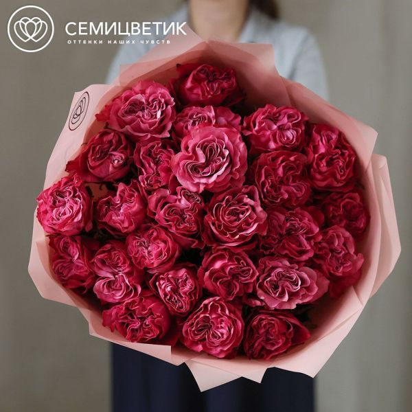 Букет из 25 сиреневых пионовидных роз Queen Crown 50 см (Эквадор)