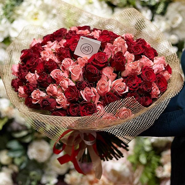 101 красная и розовая роза (Кения) 40 см Premium