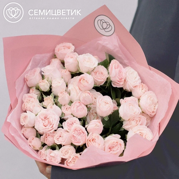 Букет из 15 нежно-розовых пионовидных роз 40 см (Россия)