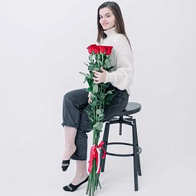 Монобукет  из 11 красных роз Freedom 130 см (Эквадор)
