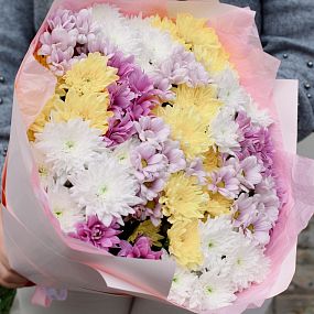 Букет из 15 кустовых хризантем микс