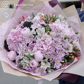 Большой букет  из гортензии, пионов, кустовой хризантемы и альстромерии в упаковке