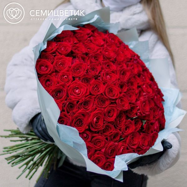 Букет из 101 красной розы 60 см (Россия) 