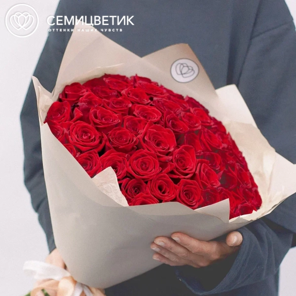 Букет из 51 красной розы 50 см (Россия)