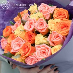 Букет из 25 роз микс (Россия) 40 см