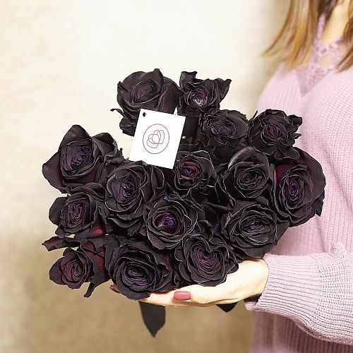 15 черных роз (Эквадор) 60 см