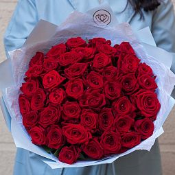 Букет из 45 красных роз 35-40 см (Россия)