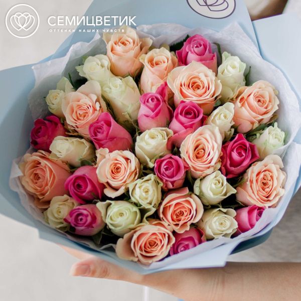 Букет из 35 роз 40 см нежный микс (Кения)