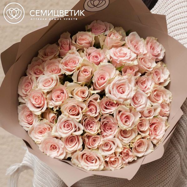 Букет из 51 нежно-розовой розы 40 см (Кения)