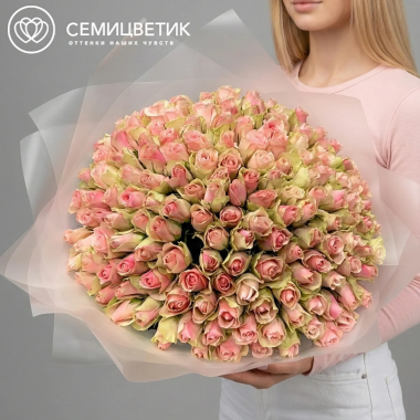 Букет из 51 нежно-розовой розы 35-40 см (Кения)