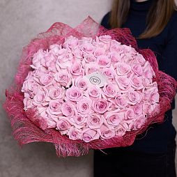 Букет из 75 розовых роз Jessika 50 см (Эквадор)