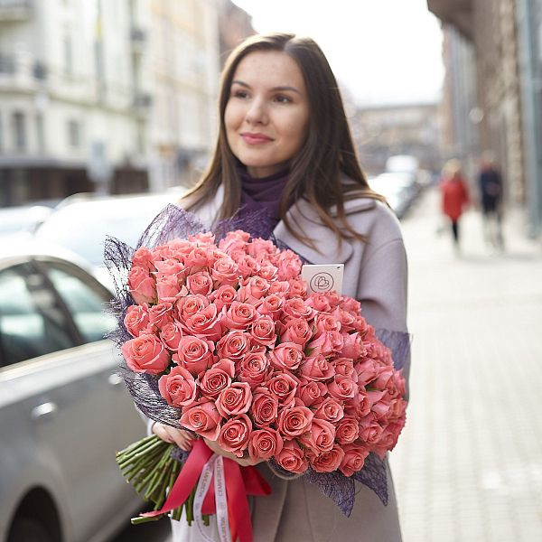 101 розовая роза (Кения) 40 см Premium