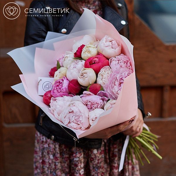 Букет из 25 пионов микс Premium