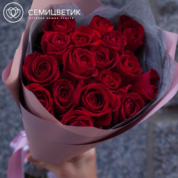 Букет из 17 красных роз 40 см (Кения)