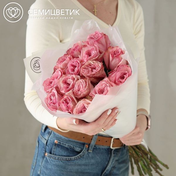 Букет из 15 нежно-розовых пионовидных роз Pink Ohara 50 см