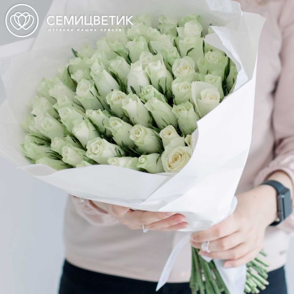 Букет из 75 белых роз 30 см (Кения)