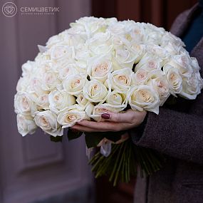 Букет из 101 белой пионовидной розы White O'Hara 40 см 