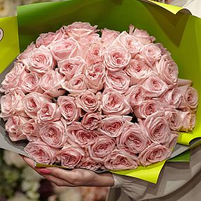 Букет из 51 розовой пионовидной розы Pink O'Hara 40 см