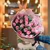 25 розовых роз (Кения) Premium 40 см с фисташкой