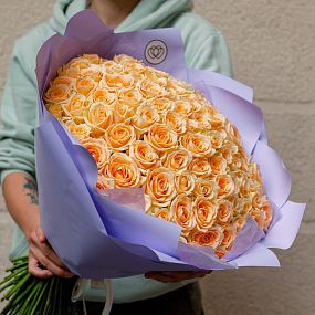 Букет из 101 кремовой розы 50 см (Россия)