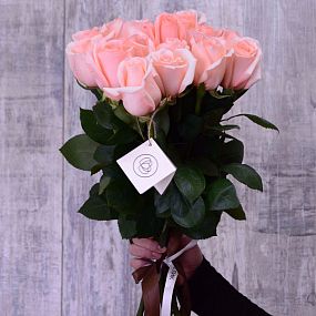 Букет из 15 розовых роз Engagement 50 см (Эквадор)