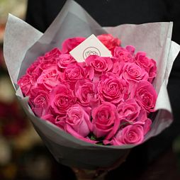 Букет из 25 розовых роз (Эквадор) 50 см Topaz