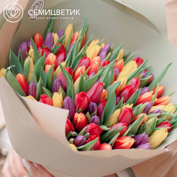 Букет из 101 тюльпана микс