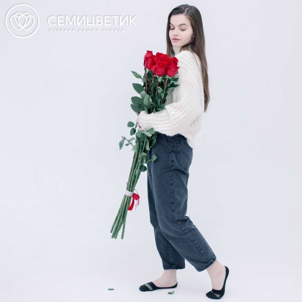 Букет из 9 красных роз Freedom 120 см (Эквадор)