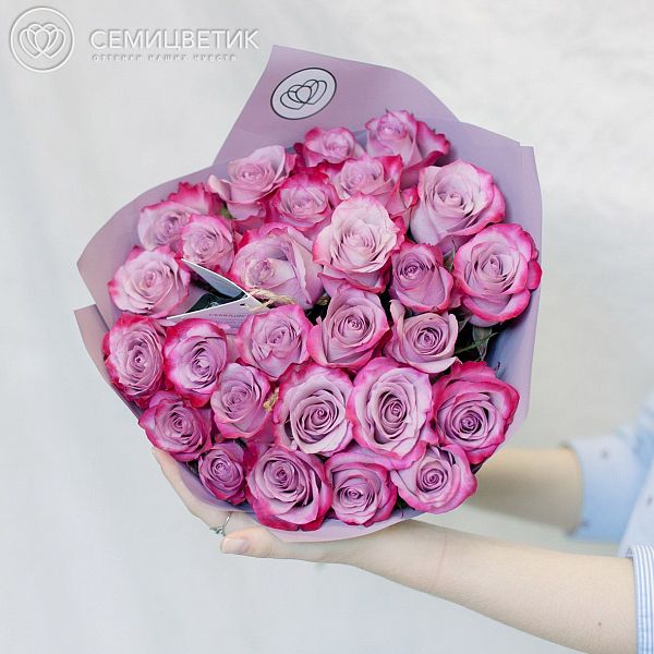 25 роз 50 см Deep Purple (Эквадор) в натуральной сетке ZL