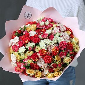 Букет из 51 кустовой розы 40 см микс (Кения)