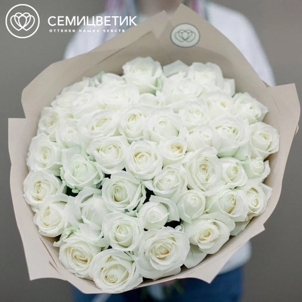 Букет из 51 белой розы 70 см (Россия)