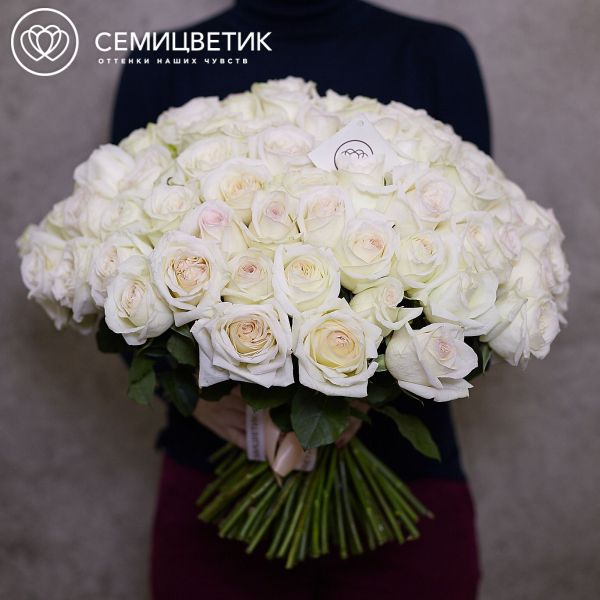 Букет из 101 белой пионовидной розы White O'Hara 40 см 