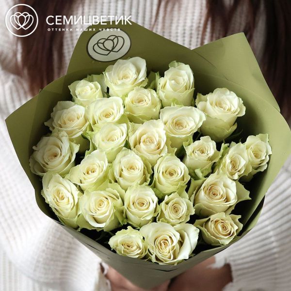Букет из 25 белых роз 40 см (Кения)