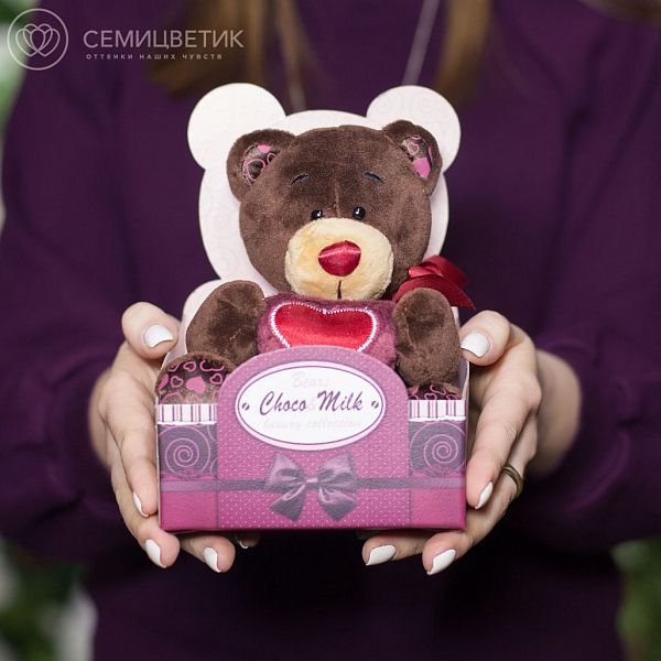 Мишка мальчик Choco с сердцем 15 см