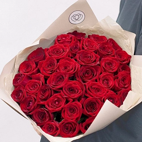 Букет из 35 красных роз 50 см (Россия)