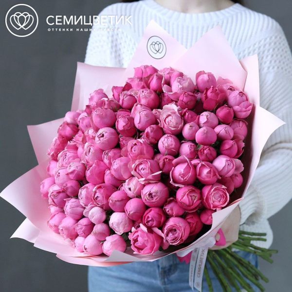 Букет из 35 розовых кустовых пионовидных роз Silva Pink