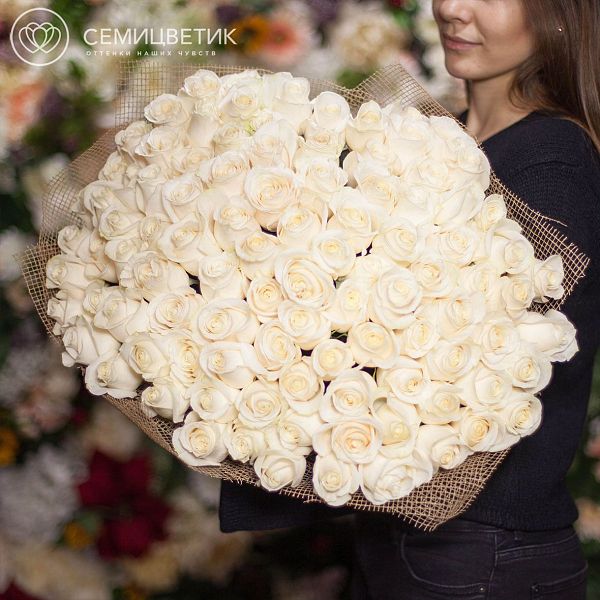 Букет из 101 белых роз Vendela 70 см (Эквадор) в натуральной упаковке