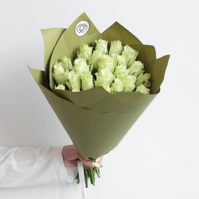 Букет из 25 белых роз 40 см (Кения)