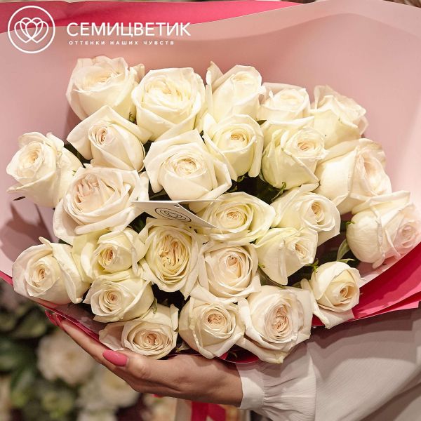 Букет из 25 белых пионовидных роз White O'Hara 40 см