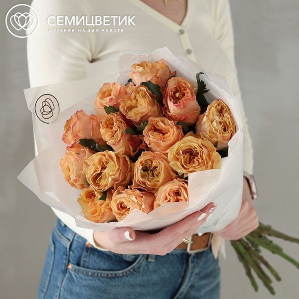Букет из 15 пионовидных персиковых роз Princess Crown (Эквадор) 50 см