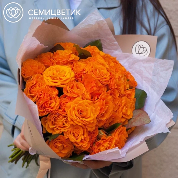 Букет из 35 оранжевых роз 35-40 см (Россия)