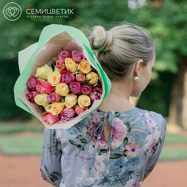 25 роз микс в нежных тонах (Кения) 40 см Premium