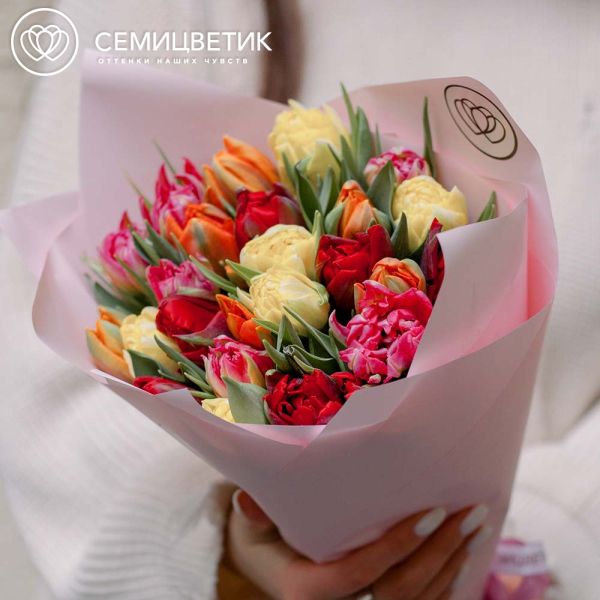 Букет из 25 пионовидных тюльпанов микс в розовой пленке