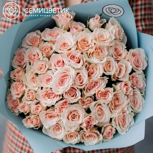 Букет из 51 нежно-розовой розы 30 см (Кения)