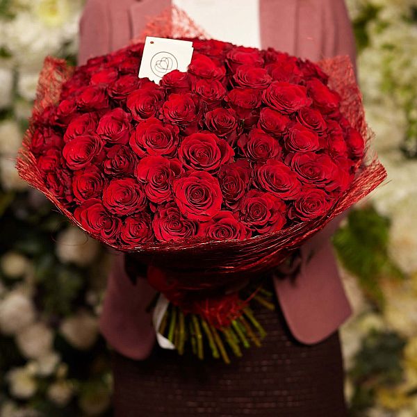 75 красных роз (Кения) 40 см Premium