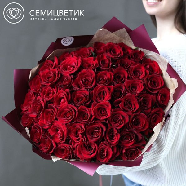 Букет из 51 красной розы Ever Red 60 см (Кения)