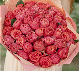 Букет из 51 розовой пионовидной розы Talisman 40 см (Эквадор)